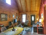 Holly Hill Ocoee River area cabin rental- living room